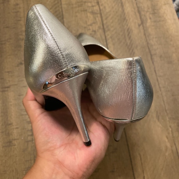 Calvin Klein silver heels - Picture 3 of 4